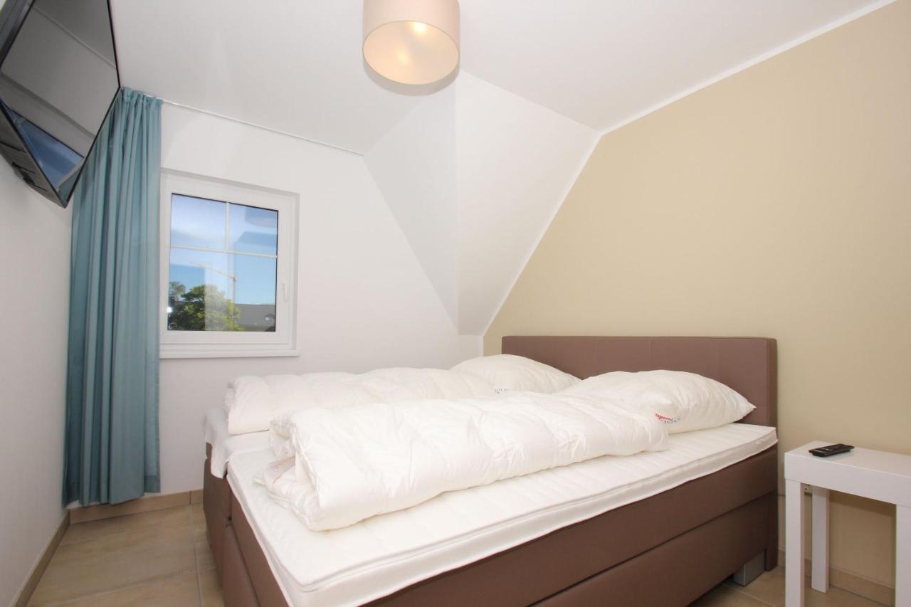 Strandresort Rex Rugia Haus 13 - FeWo 05, inklusive Sauna und Schwimmbadnutzung im AHOI Sellin Lobbe Exterior foto